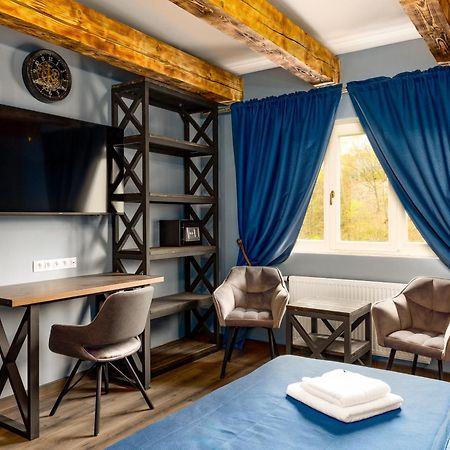 Karlovy Charme Inn By Rentez Karlowe Wary Zewnętrze zdjęcie