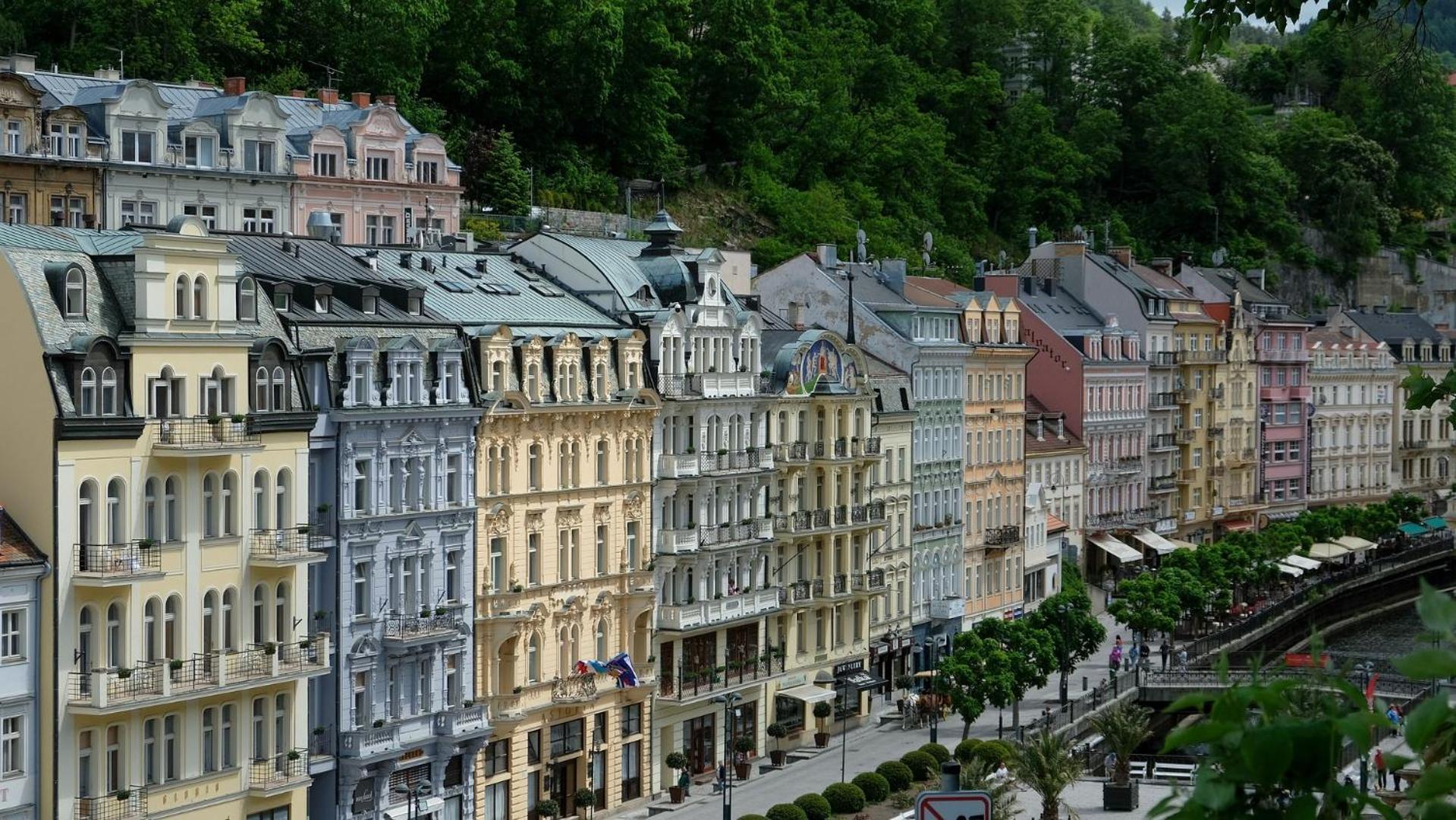 Karlovy Charme Inn By Rentez Karlowe Wary Zewnętrze zdjęcie